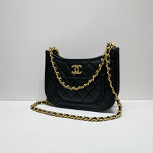 이미지를 갤러리 뷰어에 로드 , No.4303-Chanel Curvy Mood Hobo Bag
