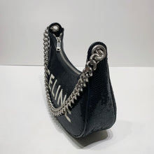 画像をギャラリービューアに読み込む, No.4376-Celine Medium Ava Chain Hobo Bag
