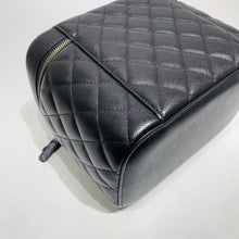 Charger l&#39;image dans la galerie, No.001695-1-Chanel Timeless Classic Vanity Case (Brand New / 全新貨品)
