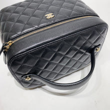 Charger l&#39;image dans la galerie, No.001695-1-Chanel Timeless Classic Vanity Case (Brand New / 全新貨品)
