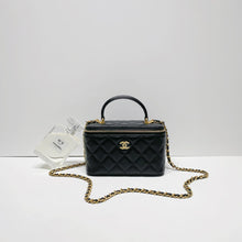 画像をギャラリービューアに読み込む, No.001695-2-Chanel Timeless Classic Handle Vanity Case (Brand New / 全新貨品)
