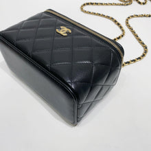 将图片加载到图库查看器，No.001695-2-Chanel Timeless Classic Handle Vanity Case (Brand New / 全新貨品)
