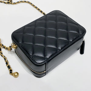 No.4409-Chanel Pearl Crush Camera Bag (Unused / 未使用品)