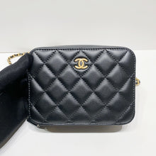 将图片加载到图库查看器，No.4409-Chanel Pearl Crush Camera Bag (Unused / 未使用品)
