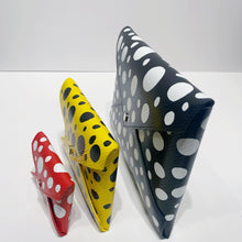 Load image into Gallery viewer, No.4412- Louis Vuitton x Yayoi Kusama Infinity Dots Kirigami Pochette (Unused / 未使用品)
