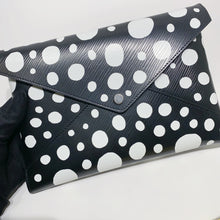 Load image into Gallery viewer, No.4412- Louis Vuitton x Yayoi Kusama Infinity Dots Kirigami Pochette (Unused / 未使用品)
