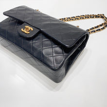 Load image into Gallery viewer, No.3861-Chanel Vintage Lambskin Classic Flap 25cm
