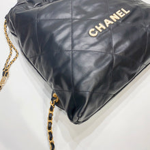 Load image into Gallery viewer, No.3866-Chanel Large 22 Backpack
