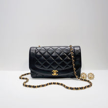 将图片加载到图库查看器，No.2539-Chanel Vintage Lambskin Diana Bag 25cm
