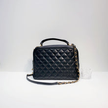 Load image into Gallery viewer, No.3902-Chanel Calfskin CC Vanity Case
