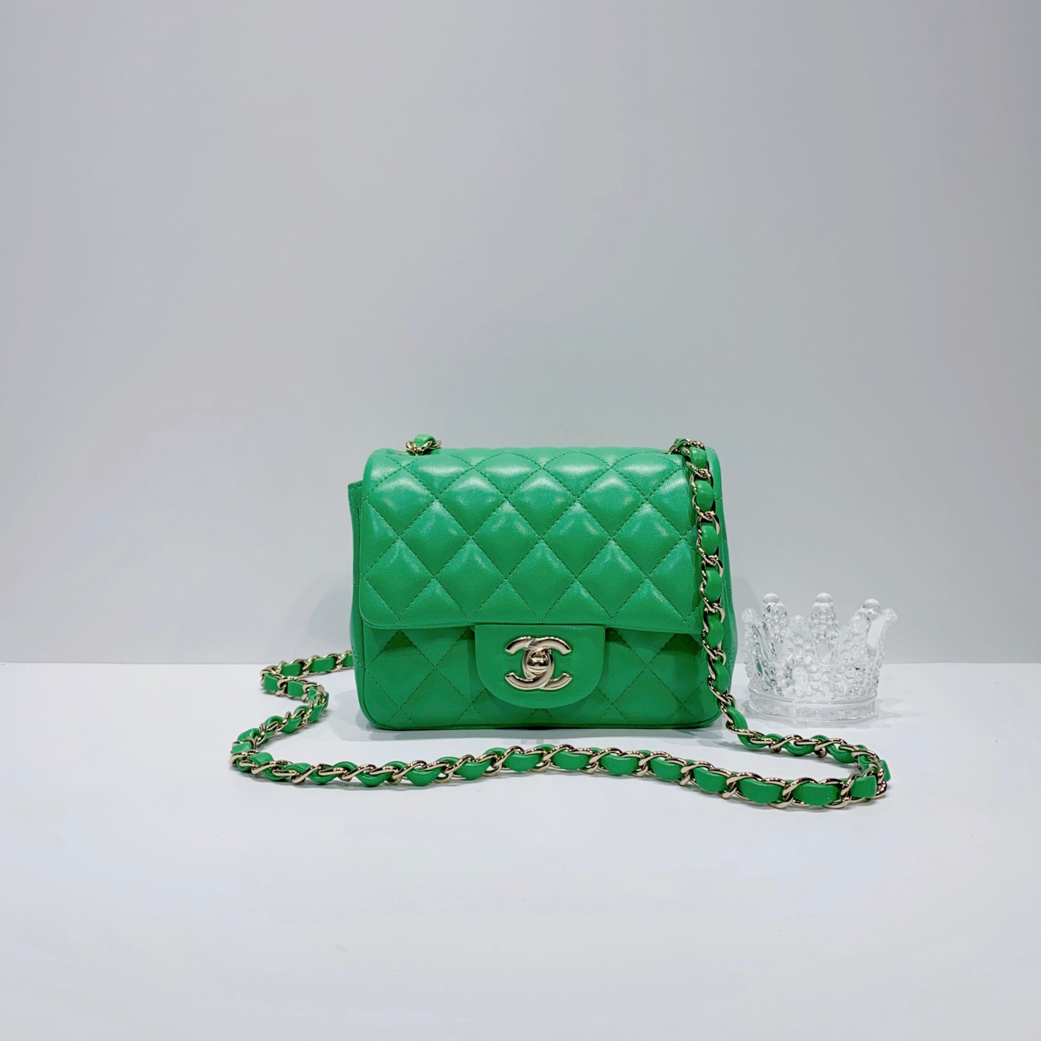 No.3906-Chanel Lambskin Classic Flap Square Mini 17cm (Unused / 未