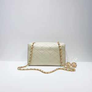 No.3903-Chanel Vintage Lambskin Envelope Flap Bag