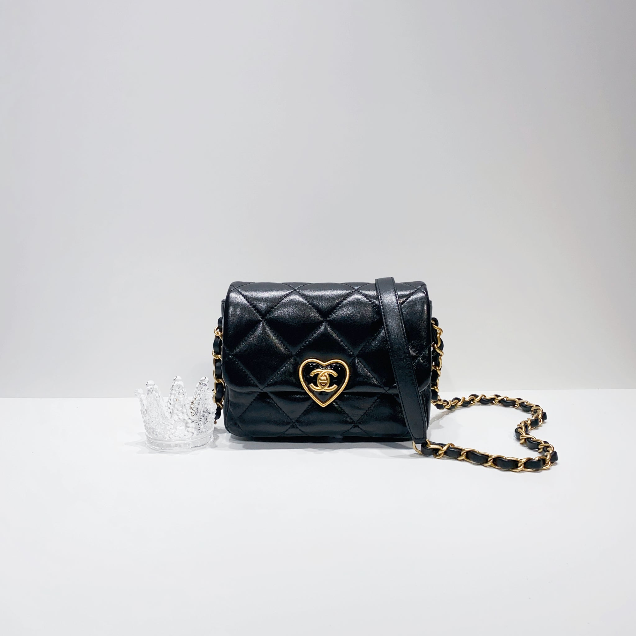 No.3970-Chanel Small Coco Love Flap Bag – Gallery Luxe