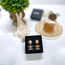 Load image into Gallery viewer, No.3852-Chanel Metal Crystal &amp; Glass Coco Mark Earrings (Brand New / 全新貨品)
