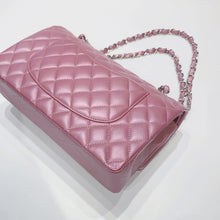 이미지를 갤러리 뷰어에 로드 , No.3910-Chanel Lambskin Medium Classic Flap Bag 25cm
