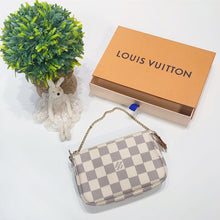 이미지를 갤러리 뷰어에 로드 , No.001558-4-Louis Vuitton Pochette Damier Azur Mini
