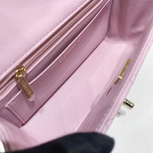 Load image into Gallery viewer, No.4530-Chanel Mini Flap Bag With Top Handle (Unused / 未使用品)
