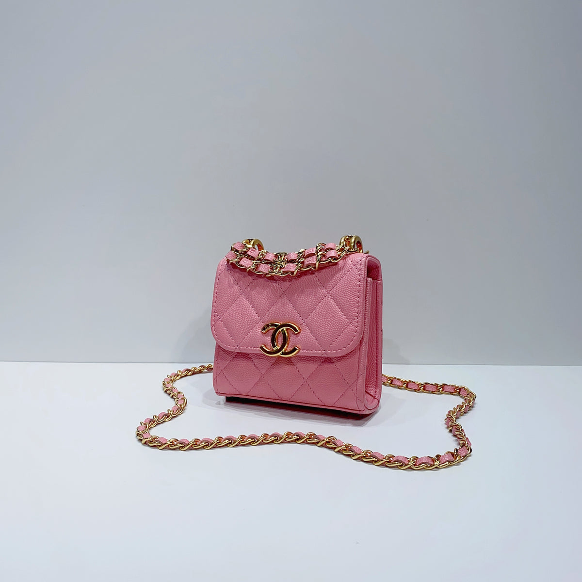 No.3768-Chanel Coco First Clutch With Chain – Gallery Luxe