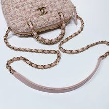 Load image into Gallery viewer, No.4535-Chanel Small Tweed Shiny Coco Bag
