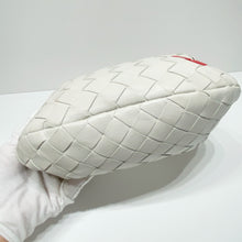 Load image into Gallery viewer, No.4542-Bottega Veneta Mini Jodie
