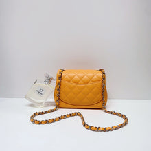 Load image into Gallery viewer, No.4539-Chanel Lambskin Classic Square Mini 17cm

