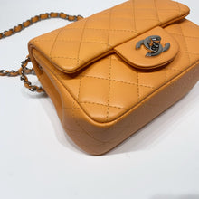 Load image into Gallery viewer, No.4539-Chanel Lambskin Classic Square Mini 17cm

