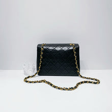 Load image into Gallery viewer, No.4522-Chanel Vintage Lambskin Classic Mini 20cm
