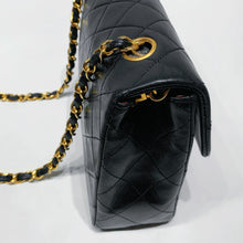 Load image into Gallery viewer, No.4522-Chanel Vintage Lambskin Classic Mini 20cm
