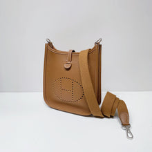 画像をギャラリービューアに読み込む, No.001707-1-Hermes Mini Evelyne TPM
