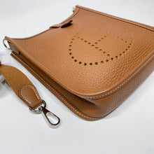 画像をギャラリービューアに読み込む, No.001707-1-Hermes Mini Evelyne TPM
