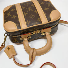 Charger l'image dans la galerie, No.4552-Louis Vuitton Valisette BB
