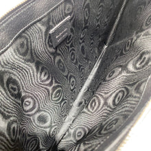 Load image into Gallery viewer, No.4008-Gucci x Balenciaga The Hacker Project Graffiti Clutch Bag (Unused / 未使用品)
