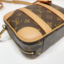 Charger l'image dans la galerie, No.4552-Louis Vuitton Valisette BB
