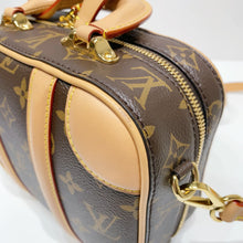 Charger l'image dans la galerie, No.4552-Louis Vuitton Valisette BB
