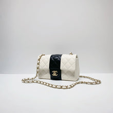 Load image into Gallery viewer, No.3961-Chanel Timeless Classic Mini Flap Bag 20cm
