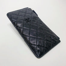 Load image into Gallery viewer, No3993-Chanel So Black Timeless Classic Phone &amp; Card Holder
