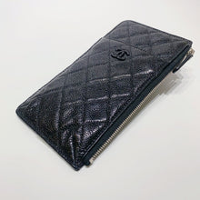 Load image into Gallery viewer, No3993-Chanel So Black Timeless Classic Phone &amp; Card Holder
