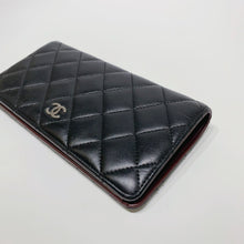 Load image into Gallery viewer, No.2171-Chanel Lambskin Timeless Classic Long Wallet
