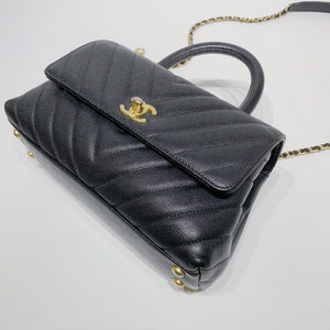 No.3947-Chanel Small Chevron Coco Handle