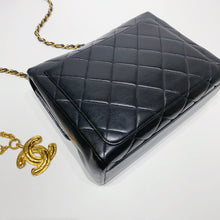 Load image into Gallery viewer, No.3492-Chanel Vintage Lambskin Flap Bag
