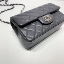 Load image into Gallery viewer, No.3995-Chanel Rectangular Timeless Classic Flap Mini 20cm (Brand New / 全新貨品)
