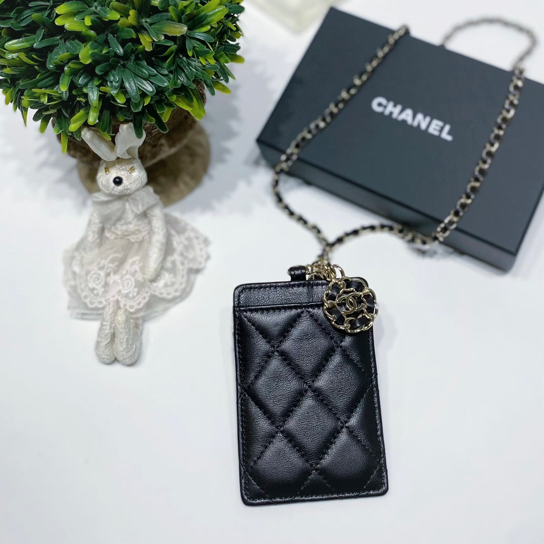 No.3999-Chanel Coco Eyelet Card Holder With Chain (Unused / 未使用品)