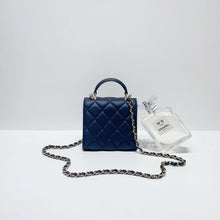 Load image into Gallery viewer, No.4063-Chanel Timeless Classic Handle Purse Vanity (Brand New / 全新貨品)

