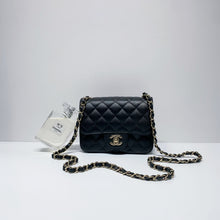 Load image into Gallery viewer, No.4534-Chanel Caviar Classic Flap Mini Square 17cm
