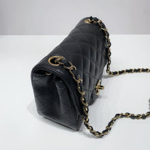 Load image into Gallery viewer, No.4534-Chanel Caviar Classic Flap Mini Square 17cm
