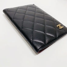 Load image into Gallery viewer, No.4007-Chanel Timeless Classic Passport Holder
