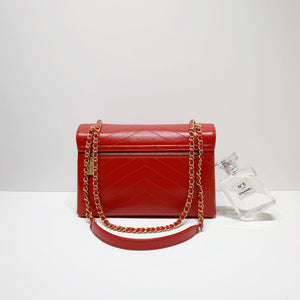 No. 001618-Chanel Chevron Envelope Flap Bag