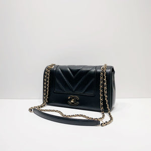 No.4065-Chanel Melle Vintage Chevron Flap Bag