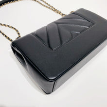 画像をギャラリービューアに読み込む, No.4065-Chanel Melle Vintage Chevron Flap Bag
