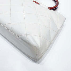 No.3832-Chanel Vintage Wooden Handle Bag
